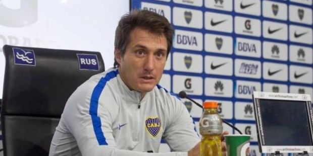 El director técnico de Boca Juniors, Guillermo Barros Schelotto.