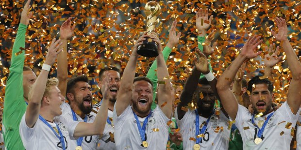 Alemania se consagró campeón por primera vez de la Copa Confederaciones, que en las últimas tres ediciones quedó en manos de Brasil (2005, 2009 y 2013).