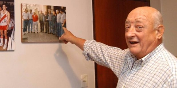 Murió Carlos Boismené, ex entrenador del seleccionado argentino de básquetbol