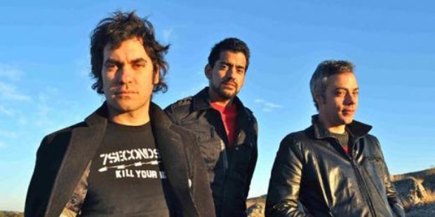 Attaque 77, en plena despedida