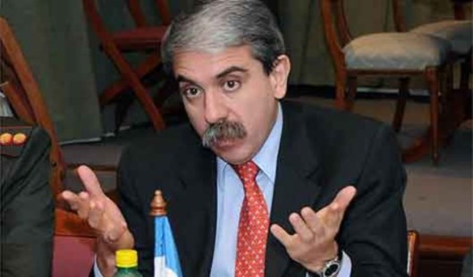 Aníbal Fernández niega eventual represión de gendarmes en los cortes de ruta