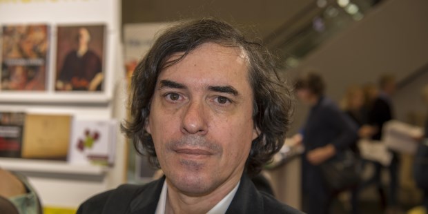 Mircea Cartarescu es mencionado con frecuencia como un candidato a obtener el premio Nobel.