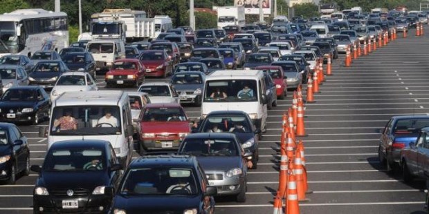 Casi un millon de turistas se movilizarán el fin de semana largo