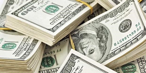 El dólar subió a 17,70 pesos por el nerviosismo electoral