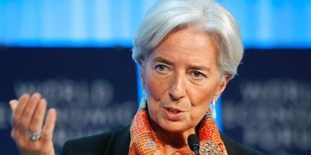 El FMI alertó que el alto déficit fiscal y el endeudamiento hacen vulnerable al país