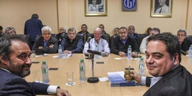 Triaca y la CGT lograron "consensos básicos" en distintos artículos de la reforma laboral