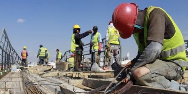 El sector de la construcción será uno de los motores con los que contará la economía el año próximo, proyecta el economista Federico Furiase.