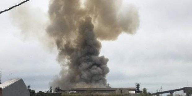 Rosario: un muerto y quince heridos por una explosión en una planta cerealera