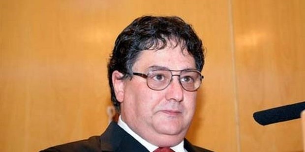 Rizzo: "Zaffaroni debería dedicarse a la política y decir lo que se le cante"