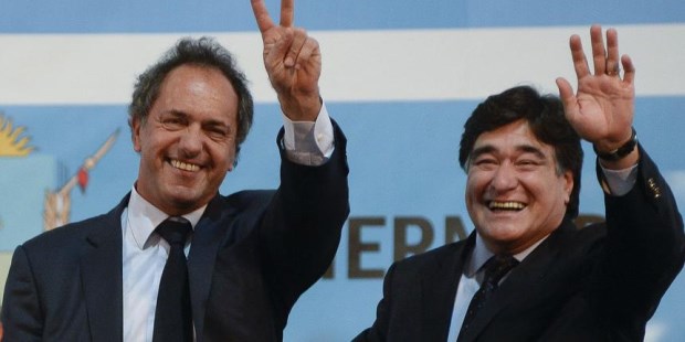 Resulta interesante especular sobre qué ocurriría hoy con la inflación, el dólar, la pobreza y la inserción internacional de la Argentina en el mundo si hubiera ganado las elecciones de 2015 el Frente para la Victoria.