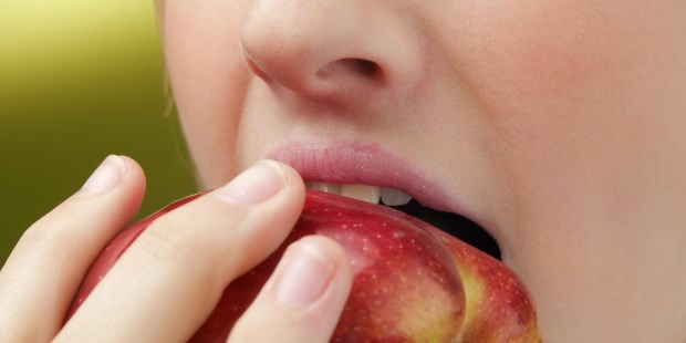 Alimentos que protegen la salud bucal