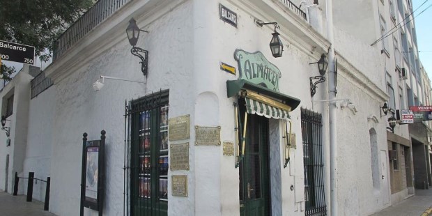 El Viejo Almacén, meca de los turistas