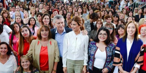 Macri mantiene la iniciativa y encuadra a todo el arco opositor