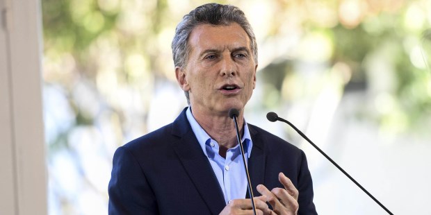Macri: "Para el próximo año esperamos haber sacado a un millón de personas más de la pobreza"