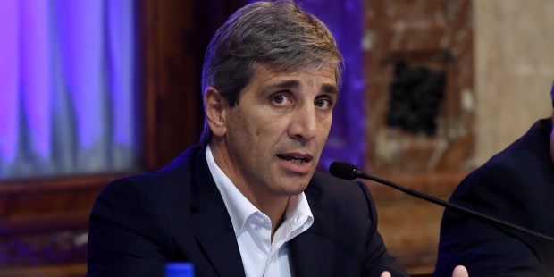 El ministro de Finanzas, Luis Caputo.