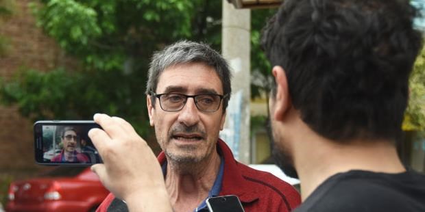 Piden enjuiciar al profesor que arrojó huevos al presidente Macri en La Pampa