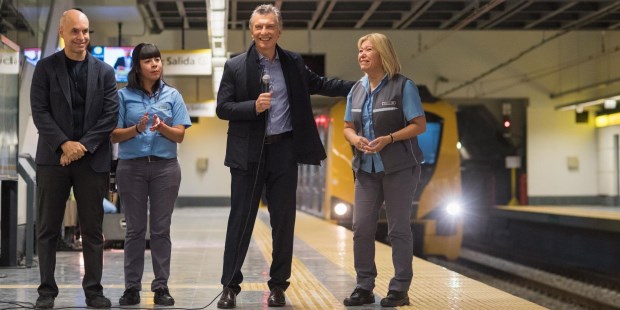 Macri y Rodríguez Larreta durante la inauguración de la nueva estación Facultad de Derecho-Julieta Lanteri, de la línea H de subtes.­