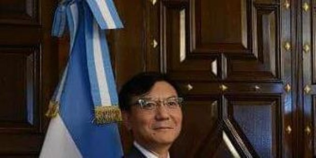 Embajador surcoreano en la Argentina, Lim Ki-mo.
