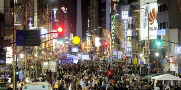 Las autoridades porteñas quieren que la ciudad tenga seis millones de habitantes. Sería incontrolable.