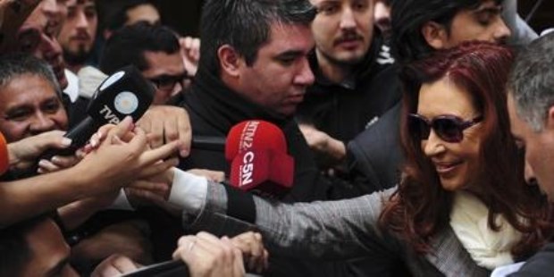 El negacionismo y la corrupción en el Estado