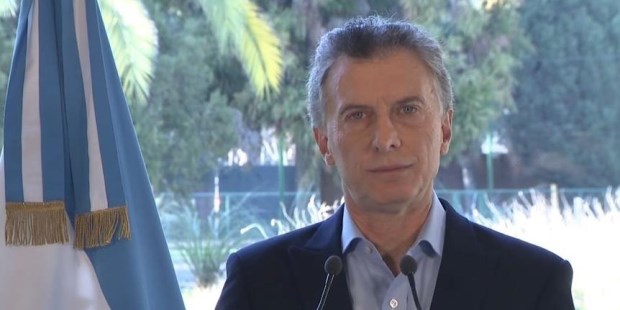 Macri anunció que el FMI adelantará el desembolso de los "fondos necesarios"