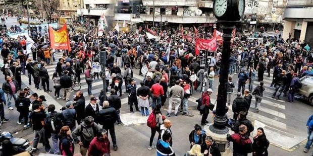 Caos en la Ciudad por protestas, cortes y ollas populares 