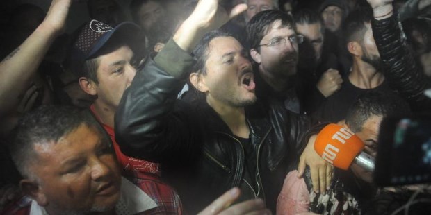 Doble vara, frases con mala intención e intentos golpistas 