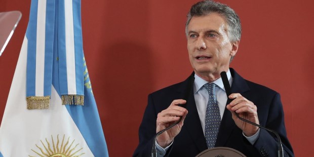 Macri: hay "terminar con la corrupción" para poder "salir de la pobreza"