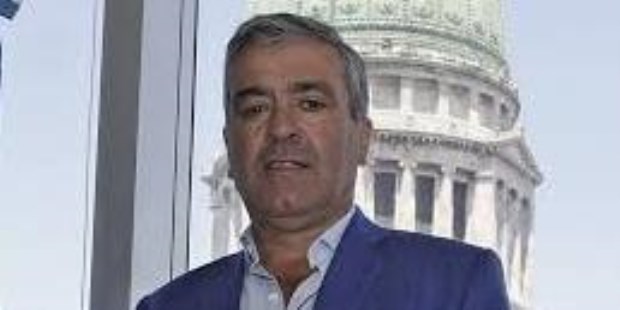 José Cano.