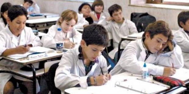 "Dejó de demandar una buena escuela pública"