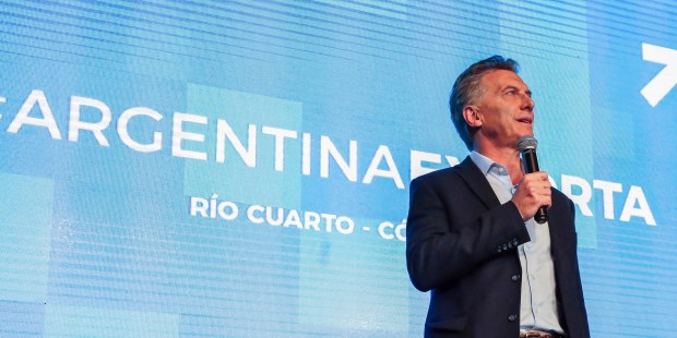 El Presidente desde Río Cuarto defendió el acuerdo con el FMI y aseguró que el organismo le dio al país el apoyo más grande en la historia.­