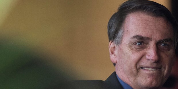 Bolsonaro anunció nuevas inversiones tras recibir a los embajadores de Argentina y Alemania