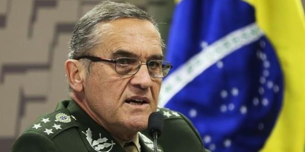 El jefe del Ejército brasileño afirma que los militares no regresarán al poder con Bolsonaro