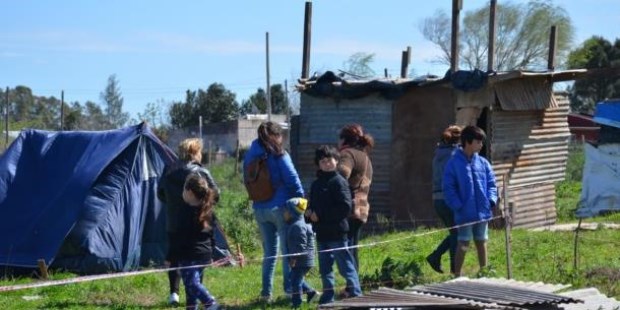 En la Argentina tampoco se persigue el delito de usurpación.